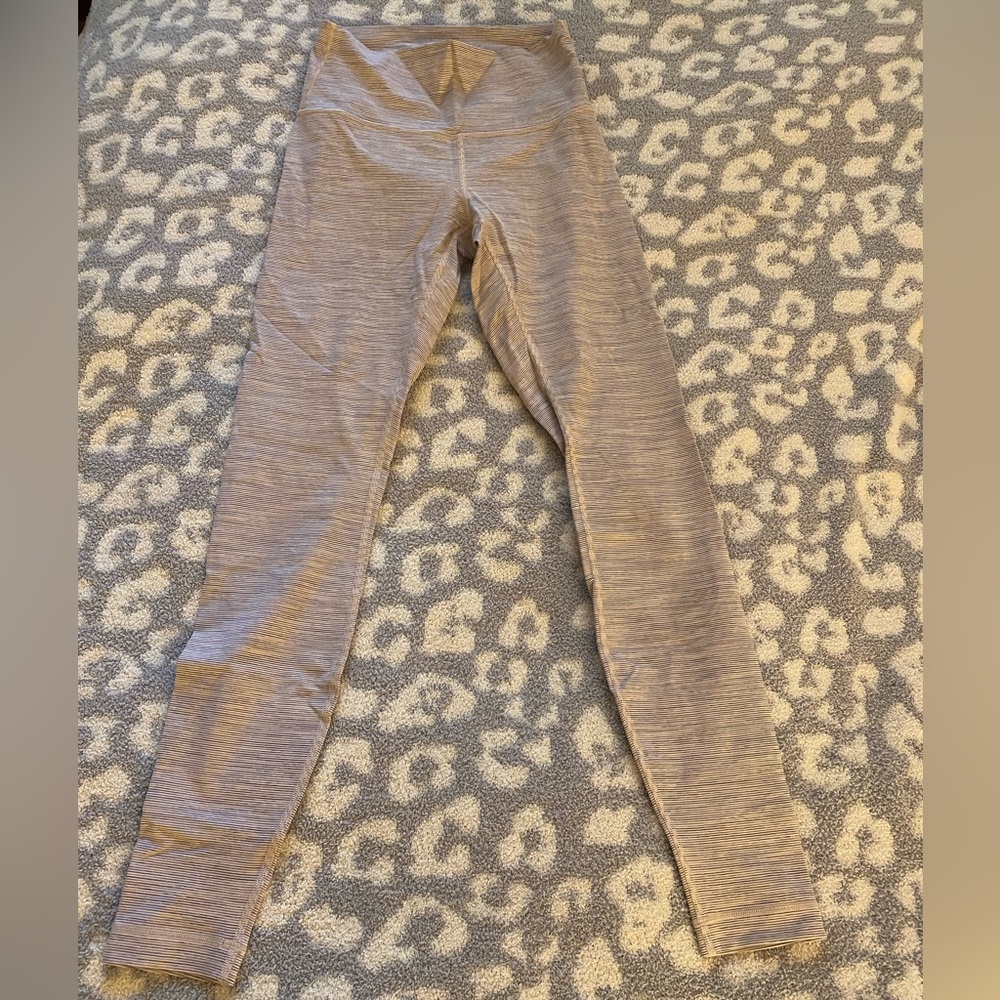 Lululemon high rise wunder under size 6
